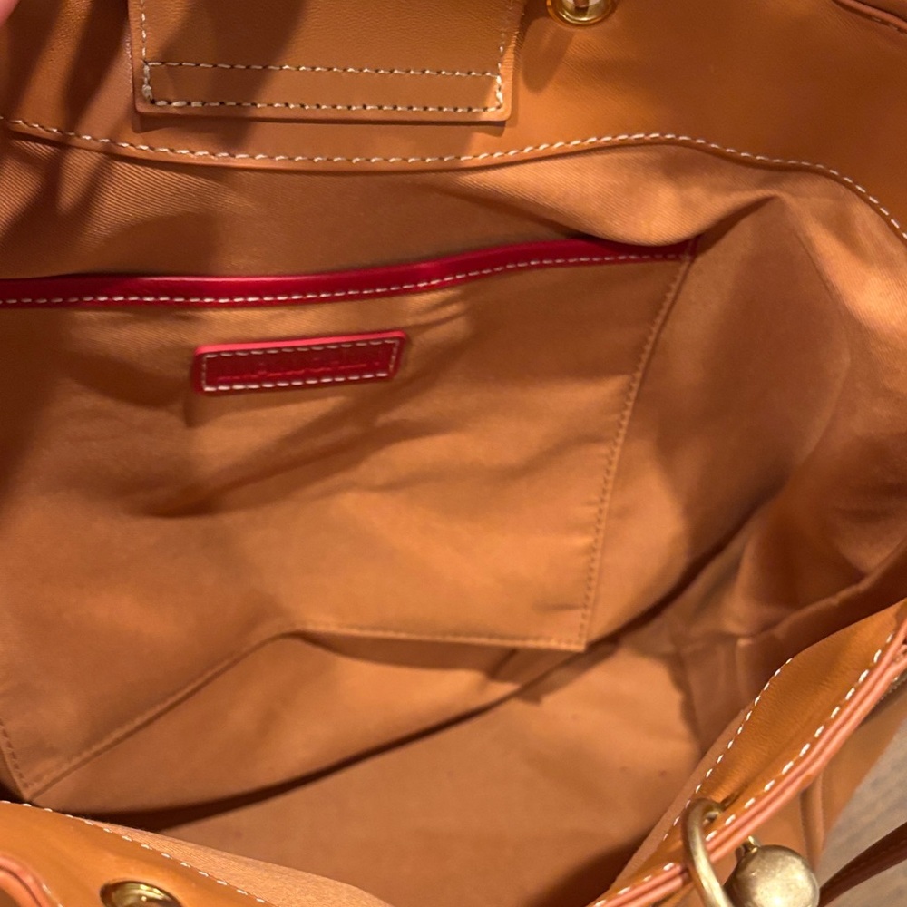 J McLaughlin Classic Tan Leather Tote Bag with Bamboo Handle - Picture 4 of 8